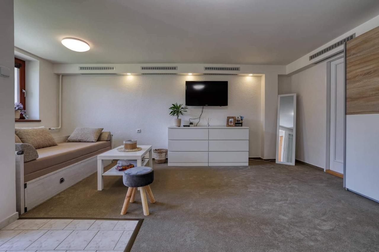 Apartman U Peciho Bela pod Pradedem Dış mekan fotoğraf